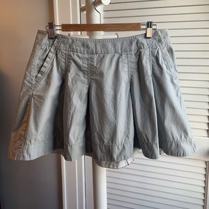 Ruehl- Gray Pleated Mini Skirt